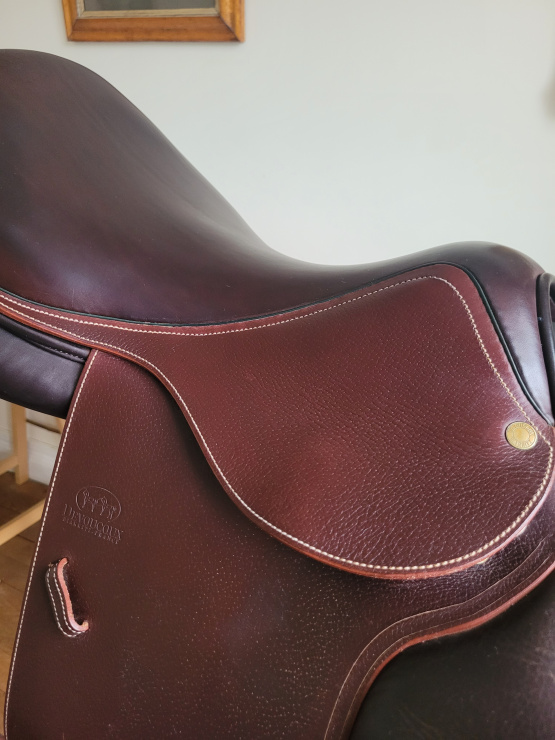 Selle mixte Biarritz 2527 18 pouces occasion