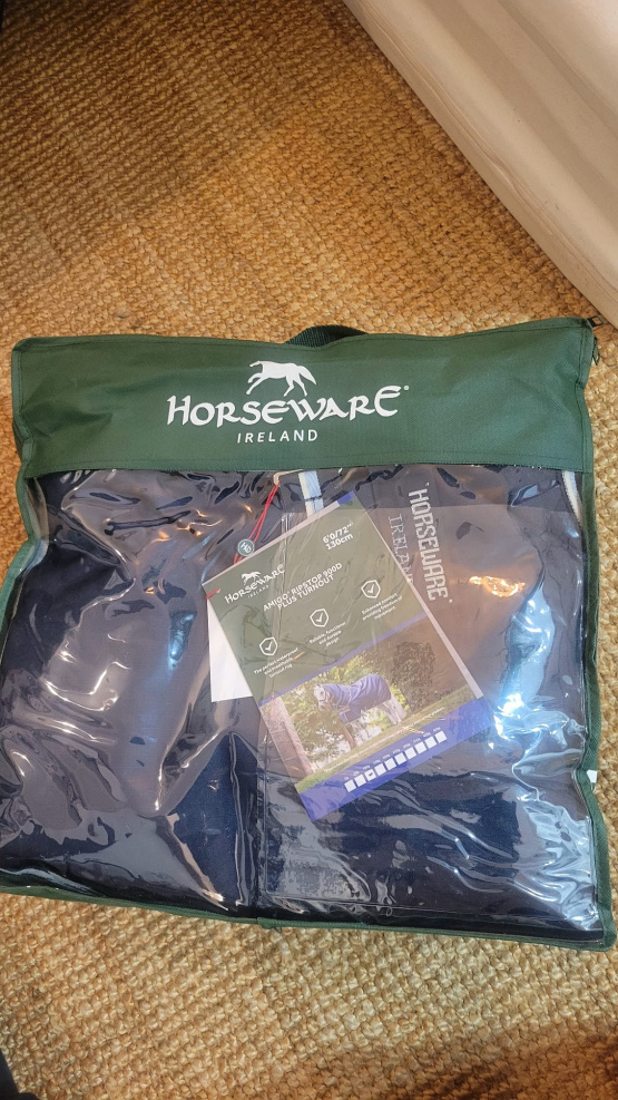 Couverture Amigo Horseware 100g 130 cm neuf occasion