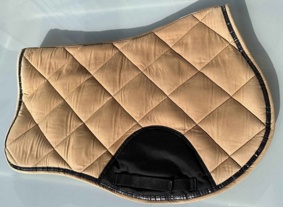 Tapis de selle Equithème beige et noir occasion