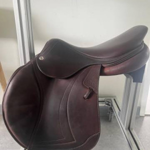 Selle obstacle CWD SE03 17.5 pouces (2024) occasion
