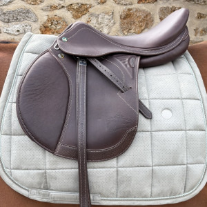 Selle Prestige Versailles 17 pouces (2020) occasion