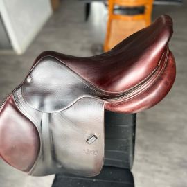 Selle mixte CWD 17,5 pouces (2014)