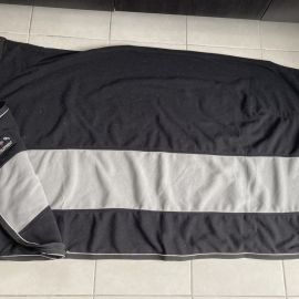 Couverture / Chemise polaire HKM