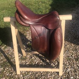 Selle dressage Forestier 17 pouces