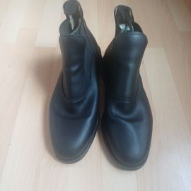 Bottines équitation Fouganza caoutchouc noir (44) Bottines équitation Fouganza caoutchouc noir (44)