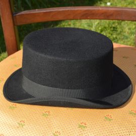 Chapeau de Dressage Demi Haut