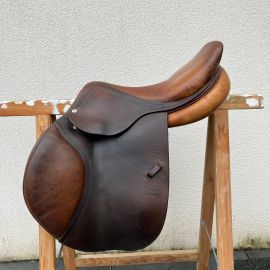 Selle obstacle CWD SE02 17 pouces (2009)
