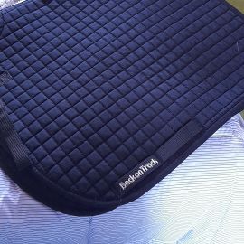 Tapis Back on Track