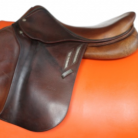 Selle Devoucoux Omega (2013)