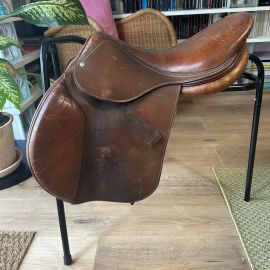 Selle mixte Devoucoux Socoa 17,5 pouces