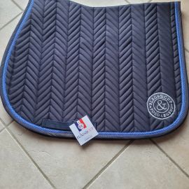 Tapis Flags and Cup