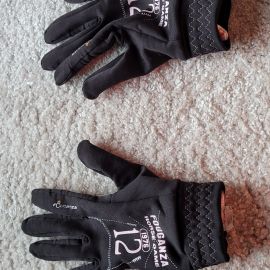 Gants Fouganza été rose et noir