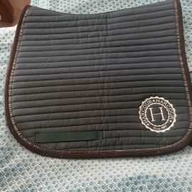 Tapis de selle Harcour vert (cheval)