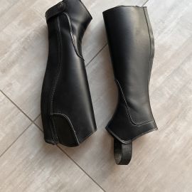 Chaps Fouganza cuir noir (M) neuf