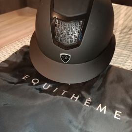 Casque équitation Equitheme Airy noir (53-55)