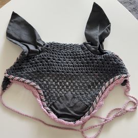 Bonnet gris (cheval)
