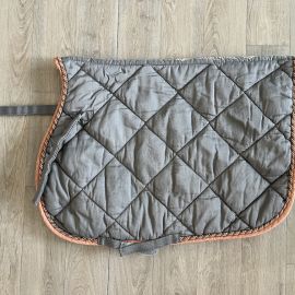 Tapis de selle Equithème gris