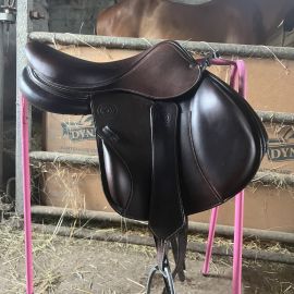 Selle obstacle Forestier Boeckelo 17 pouces (2023)