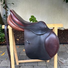 Selle obstacle CWD 17,5 pouces (2012)