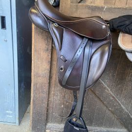 Selle randonnée sellerie Baude 17,5 pouces (2018)