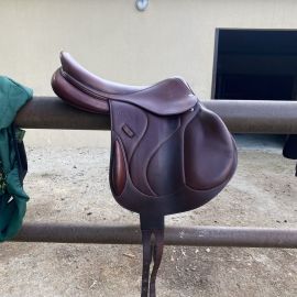 Selle Devoucoux Chilberta O 18 pouces (2021)