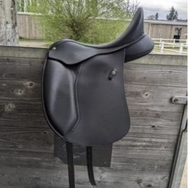 Selle dressage Wintec 500 hart 17 pouces (2022)