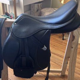 Selle mixte Bates mixte care 17,5 pouces (2022)