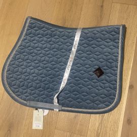 Tapis Kentucky velvet bleu ciel (cheval) neuf
