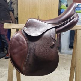 Selle obstacle CWD SE 02 17,5 pouces