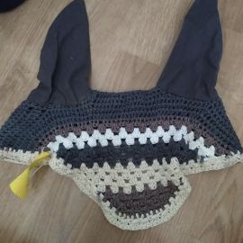 Bonnet fait main taille poney