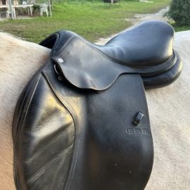 Selle obstacle GBS 17 pouces (2015) Selle obstacle GBS 17 pouces (2015)