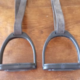 Etriers Compositi Etriers Compositi